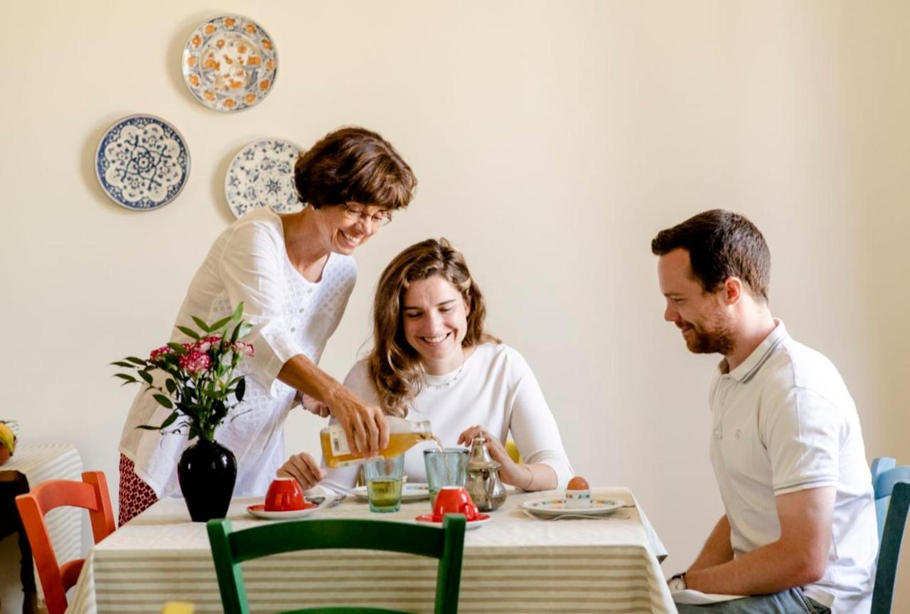 Diano dʼAlba Le Vecchie Persiane - Bed & Breakfast المظهر الخارجي الصورة