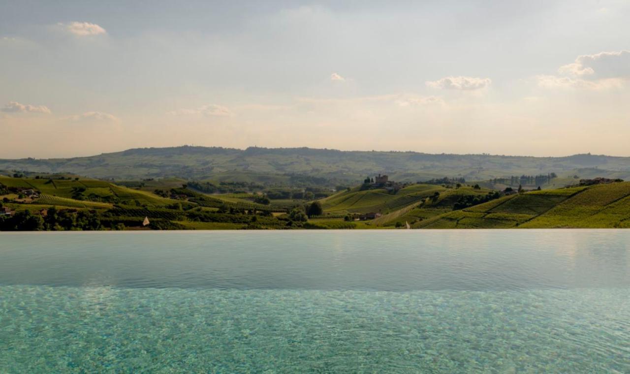 Diano dʼAlba Le Vecchie Persiane - Bed & Breakfast المظهر الخارجي الصورة